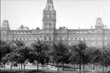 La façade du Parlement